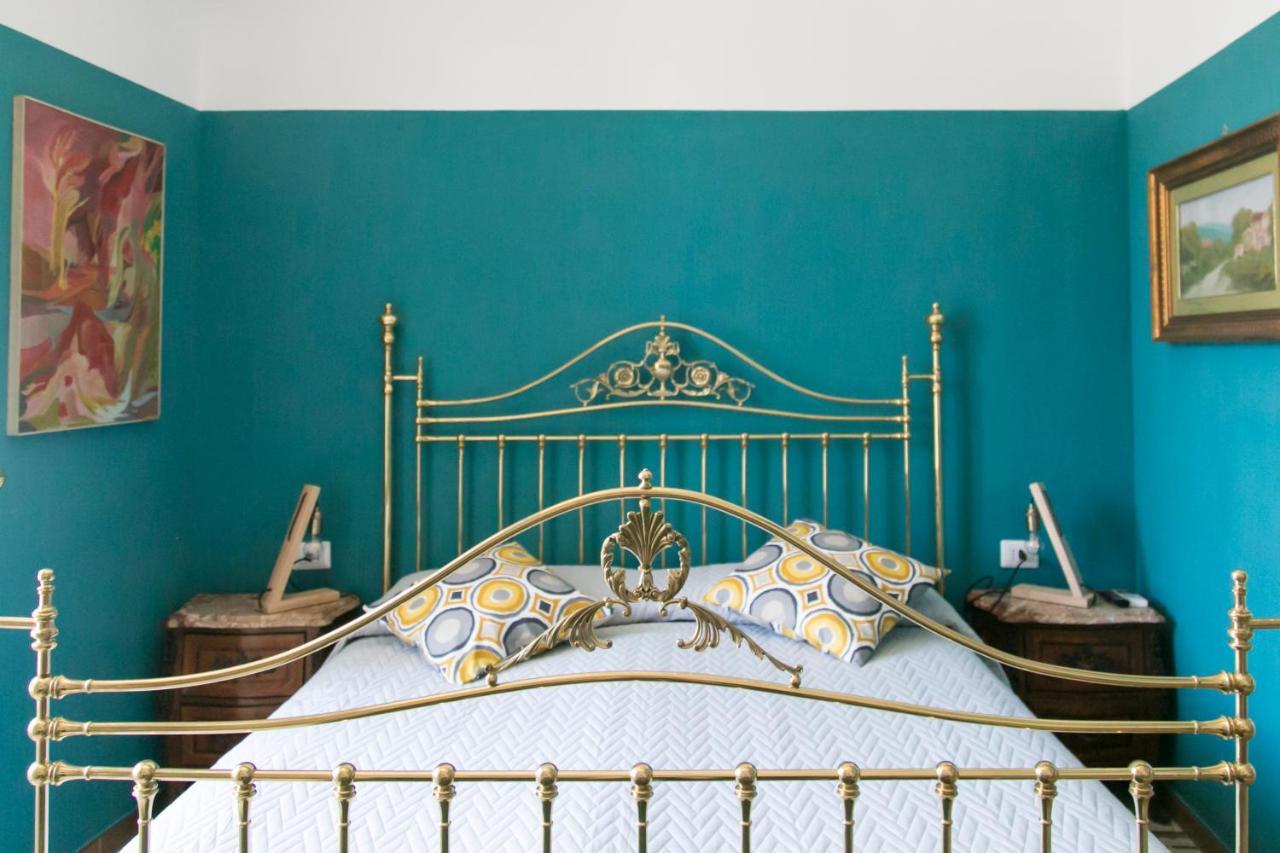 A Casa Di Nina Guest House เนเปิลส์ ภายนอก รูปภาพ