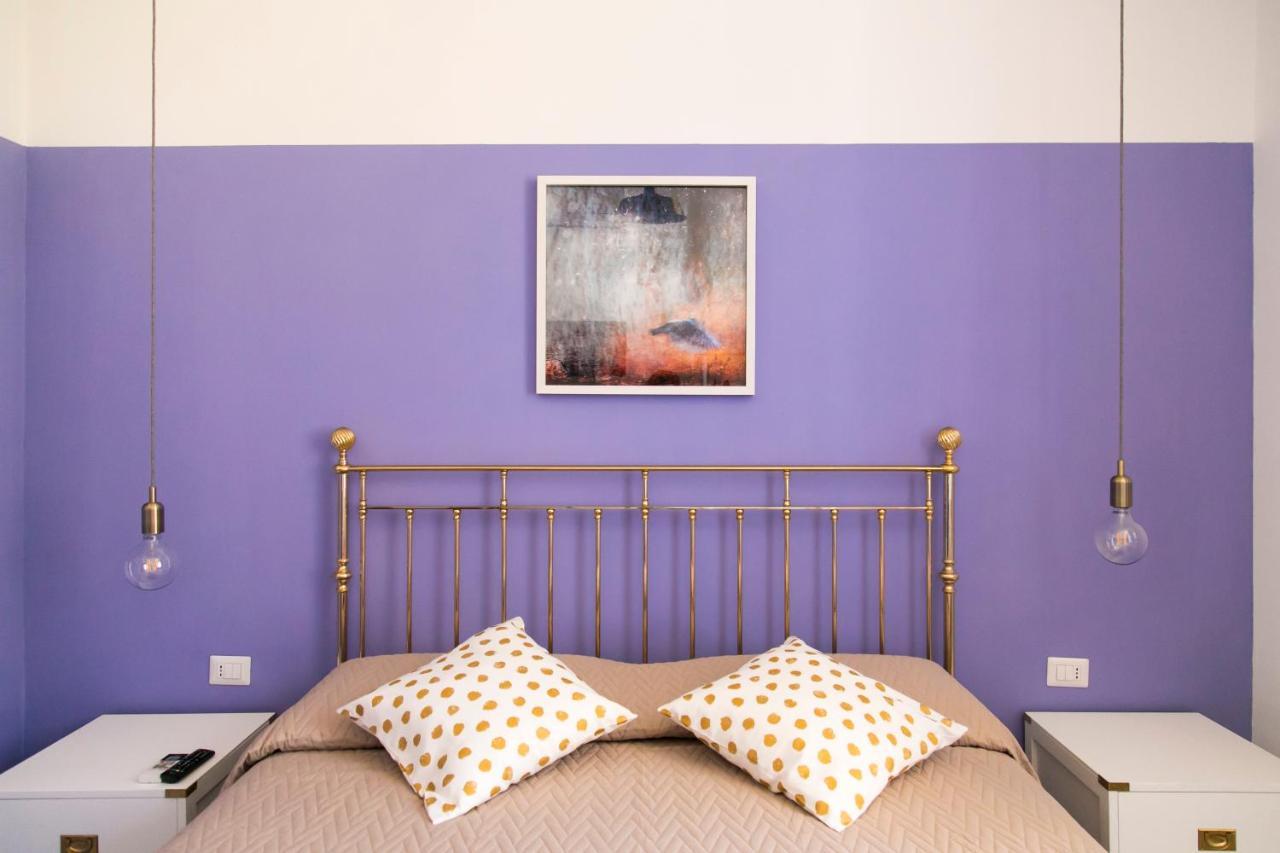 A Casa Di Nina Guest House เนเปิลส์ ภายนอก รูปภาพ