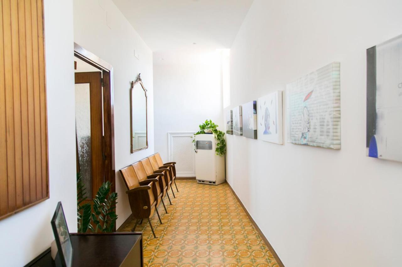A Casa Di Nina Guest House เนเปิลส์ ภายนอก รูปภาพ