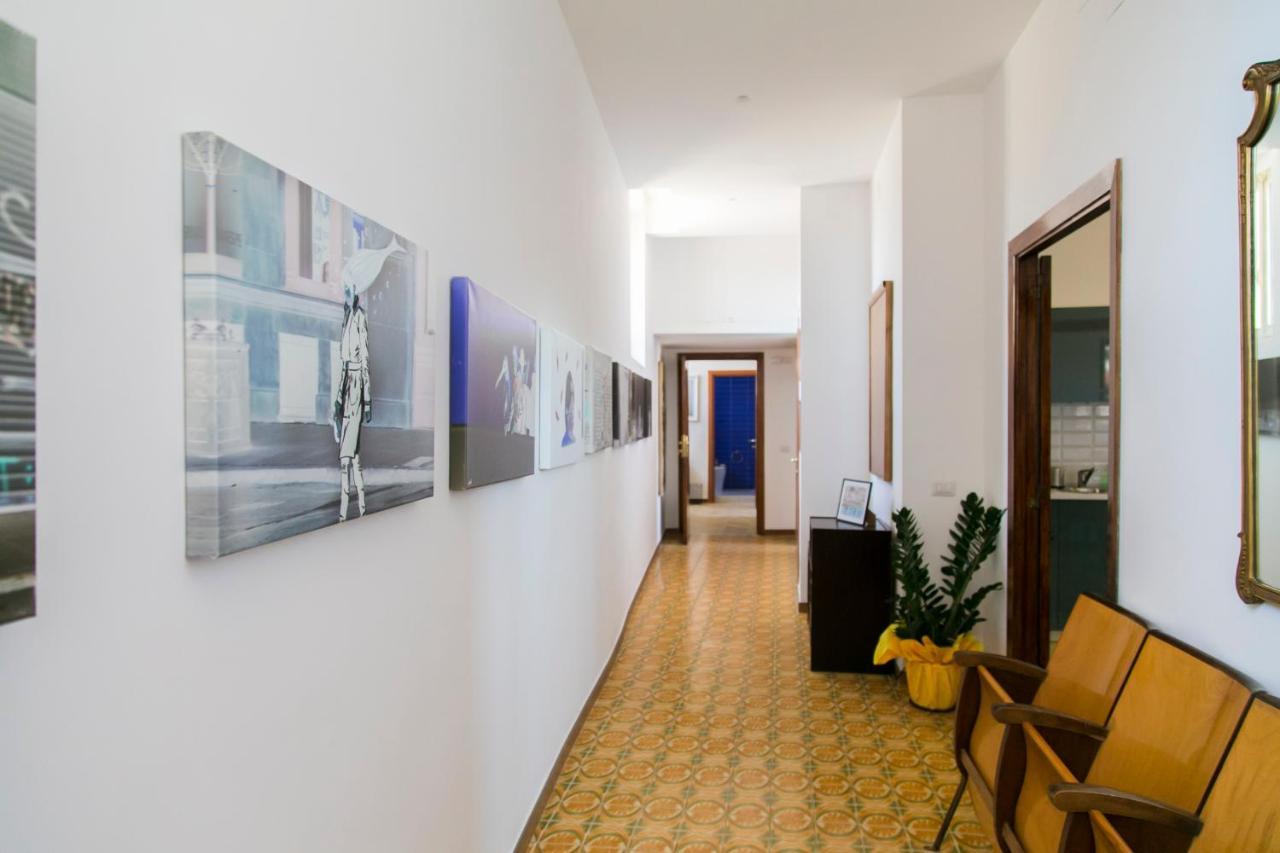 A Casa Di Nina Guest House เนเปิลส์ ภายนอก รูปภาพ